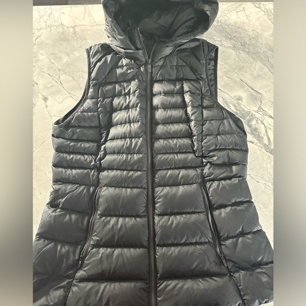 Lululemon Black Hooded Quilted Puffer Vest Full Zip Women’s Size L